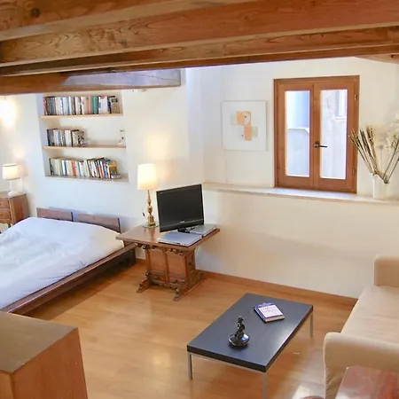 Casa Paradiso Рим